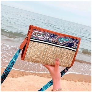 BOHO WOVEN RATTAN CROSSBODY BAG